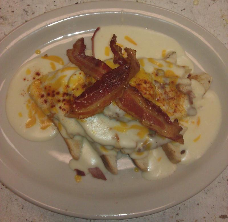House-roasted turkey breast and scratch-made Mornay sauce make this a hit!